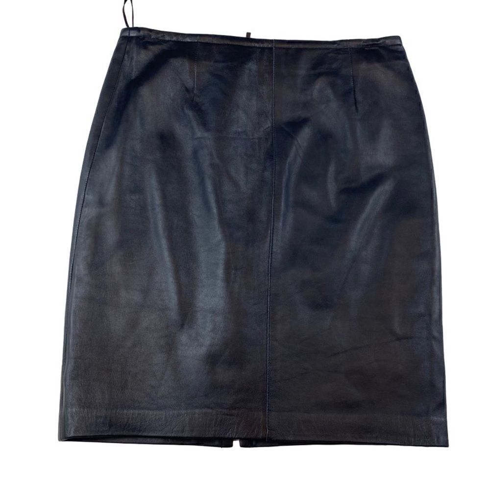 ExpressĀ 100%āLeatherāZipāFrontāSkirtā3/4